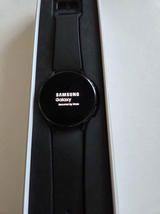 Vând samsung watch 4 lte