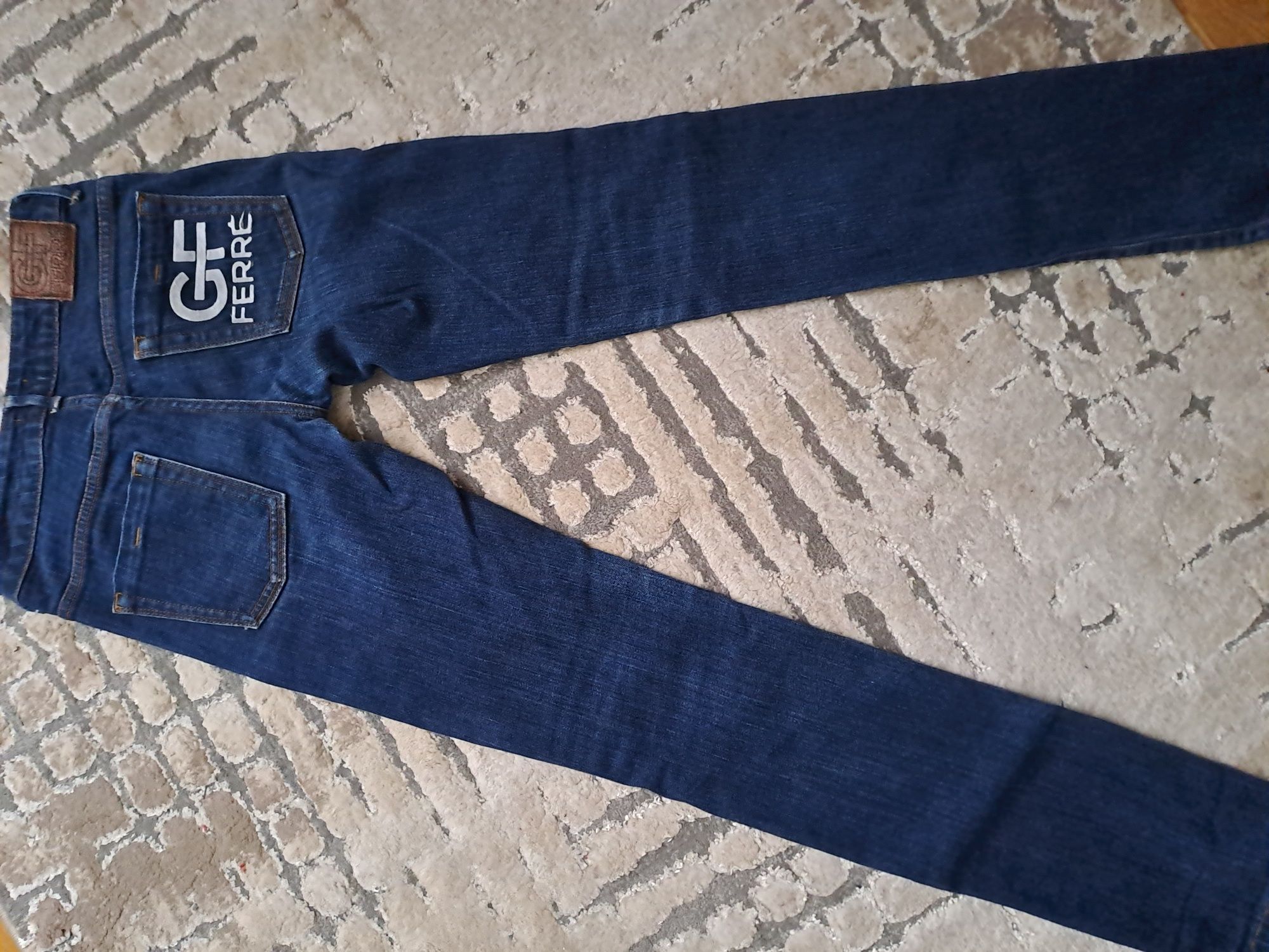 Дънки с ниска талия Guess, GUCCI, PHARD, Jean Franco Ferre