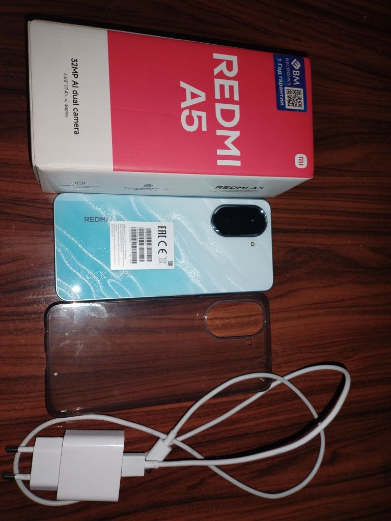 Redmi A5. 128gb tel yengi ideal 1 hafta boldi