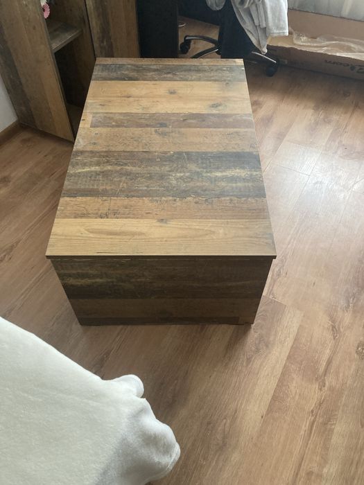 Холна маса старо дърво