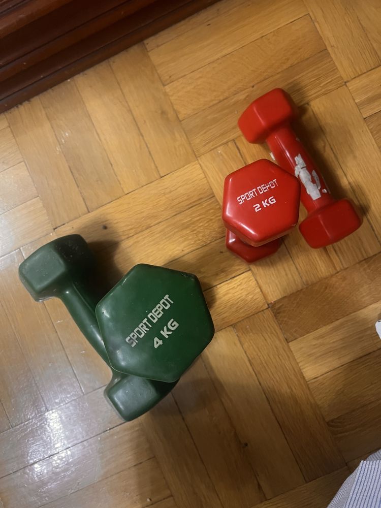 Фитнес уреди гантели   спортно легло