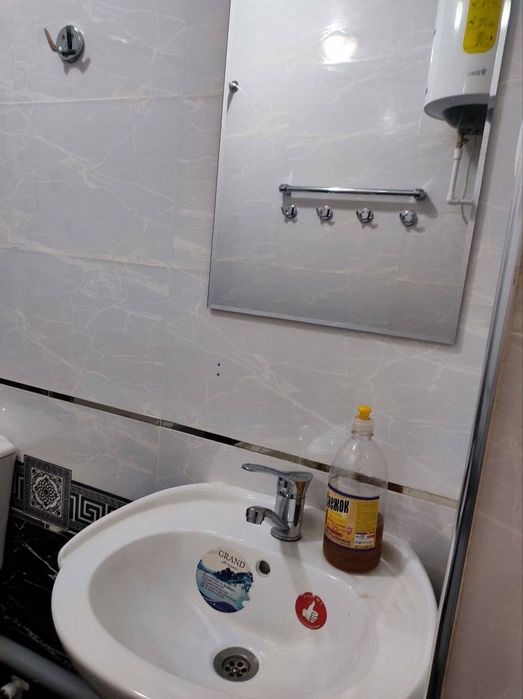 Сдаётся 1 ком квартира на 3 этаже 300$