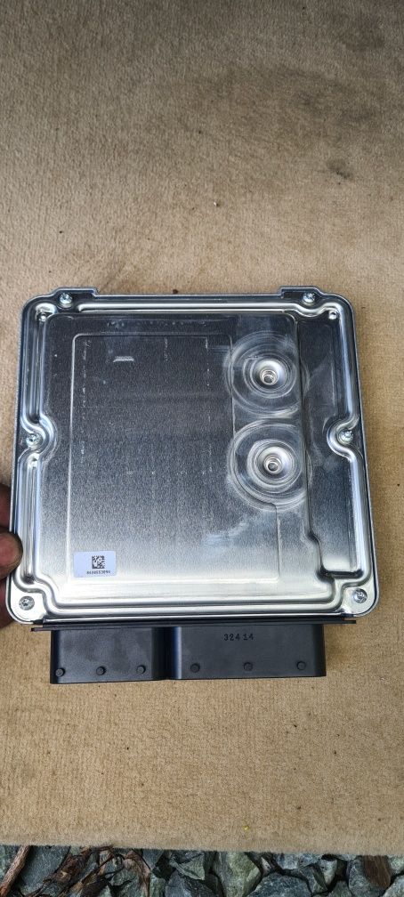 Calculator ecu bmw f16 x6 f15 x5 550 381 cai
