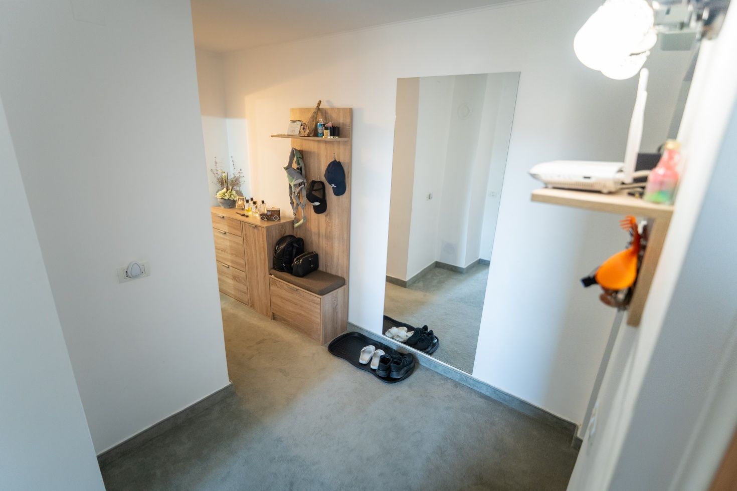 Apartament 3 camere 68mp
