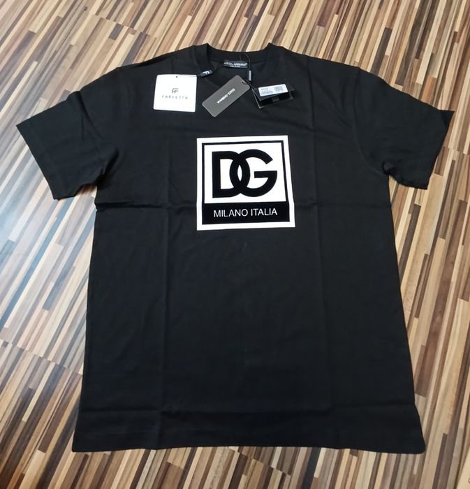 Vând tricouri noi cu eticheta de branduri renumite