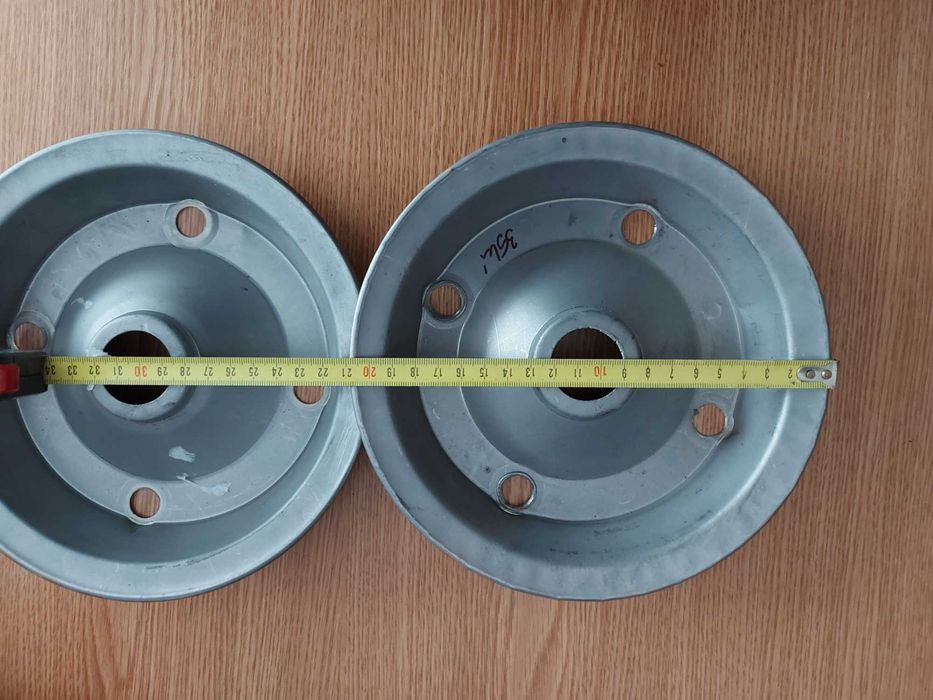 Capace roti, buc = 2