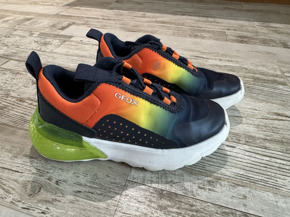 Маратонки Geox 28 н