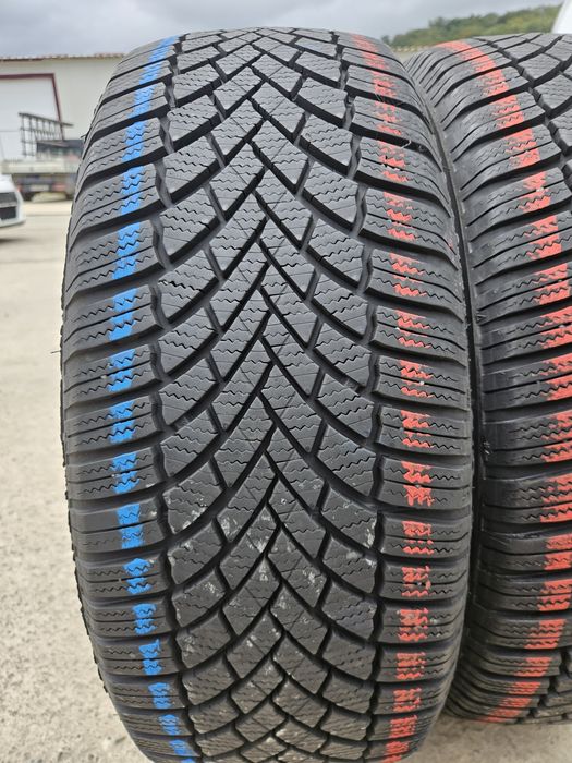 Vând anvelope iarna 205/55/17 205/55r17 BRIGESTONE