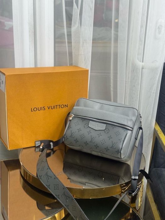 Продам барсетку,клатч мужской