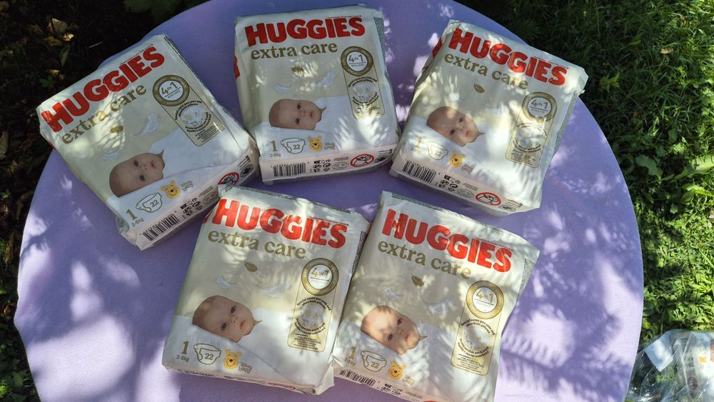 Set 5 scutece Huggies Extra Care nr.1