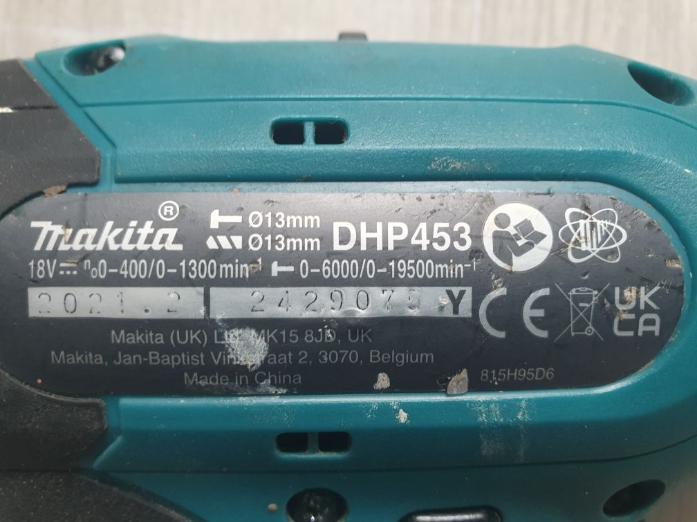 Винтоверти и зарядно Makita