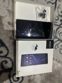 Sony xperia Z2 v xoroshem sostoyanie