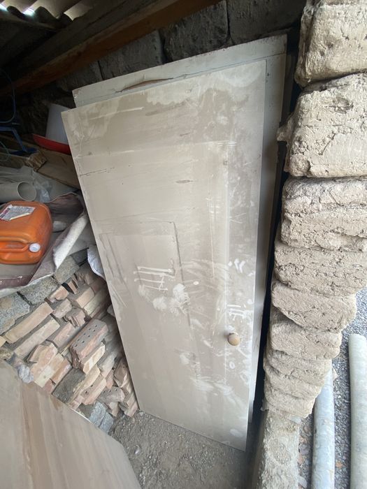 Продам б/у Трубы,асбест,двери