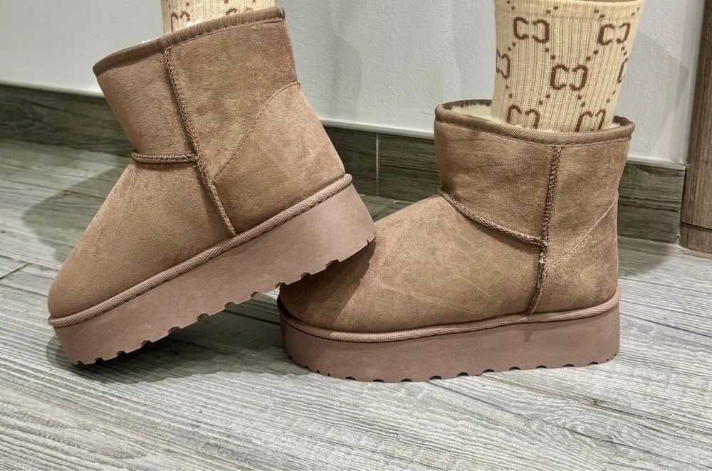 Ghete ugg imblanite  dama 36/40