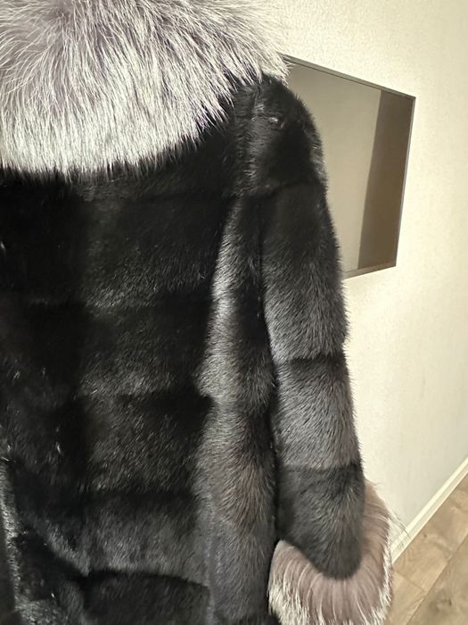 Продам зимнюю шубу