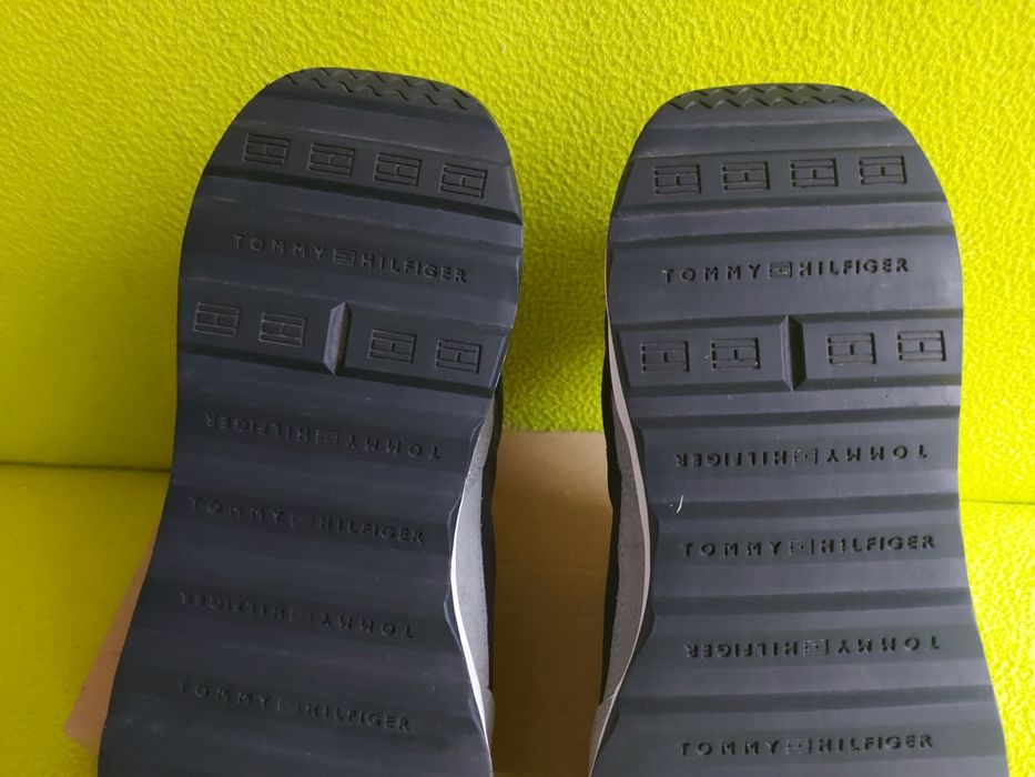 Tommy Hilfiger-45н-НОВО-Оригинални
