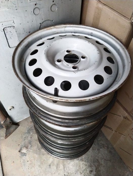 Диски Лада Веста  на 16