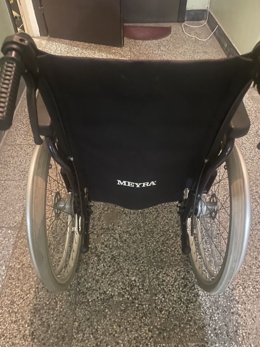 Чисто НОВА Инвалидна Количка