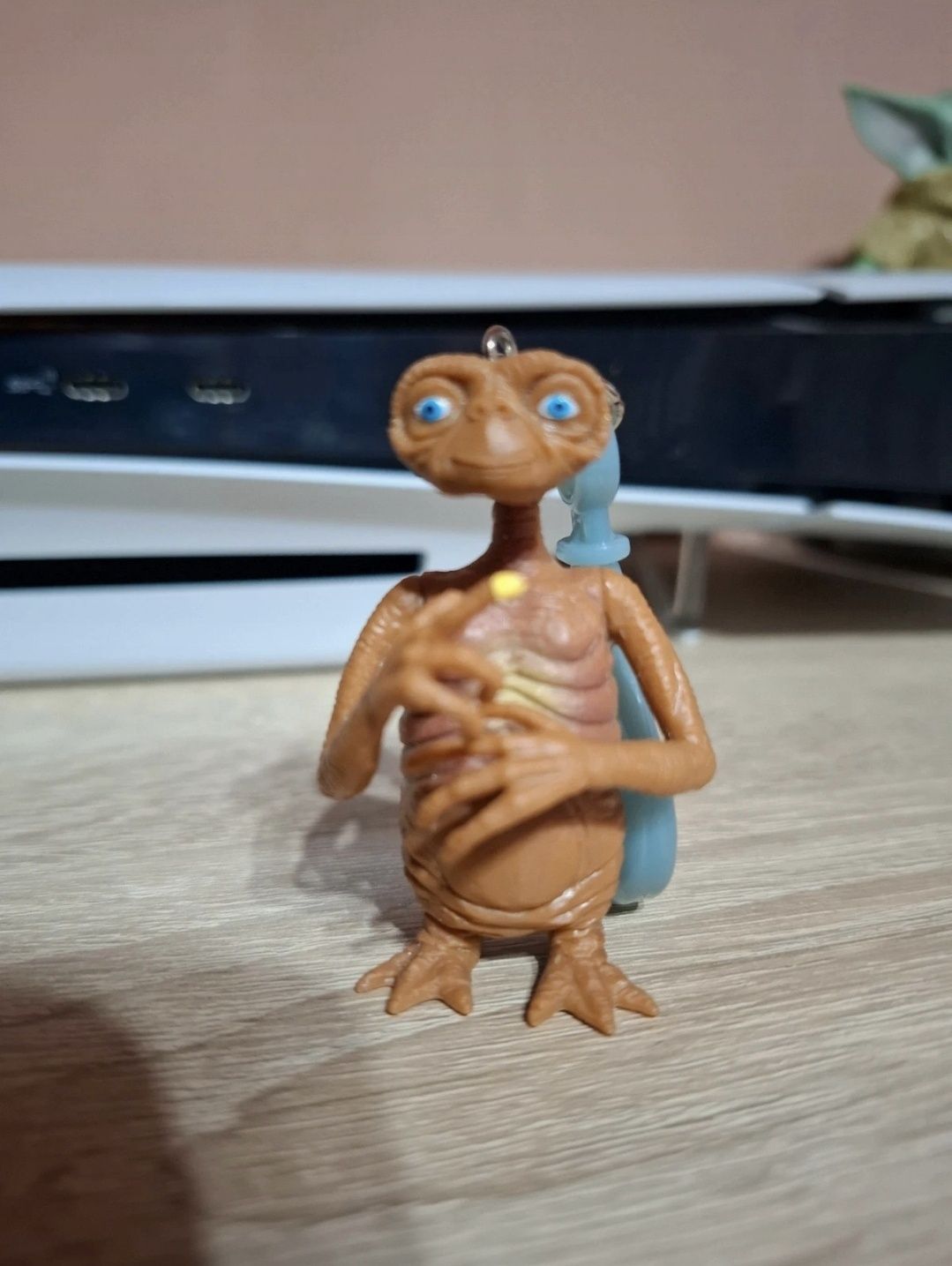 E.T. The Extra-Terrestrial E.T. Keychain