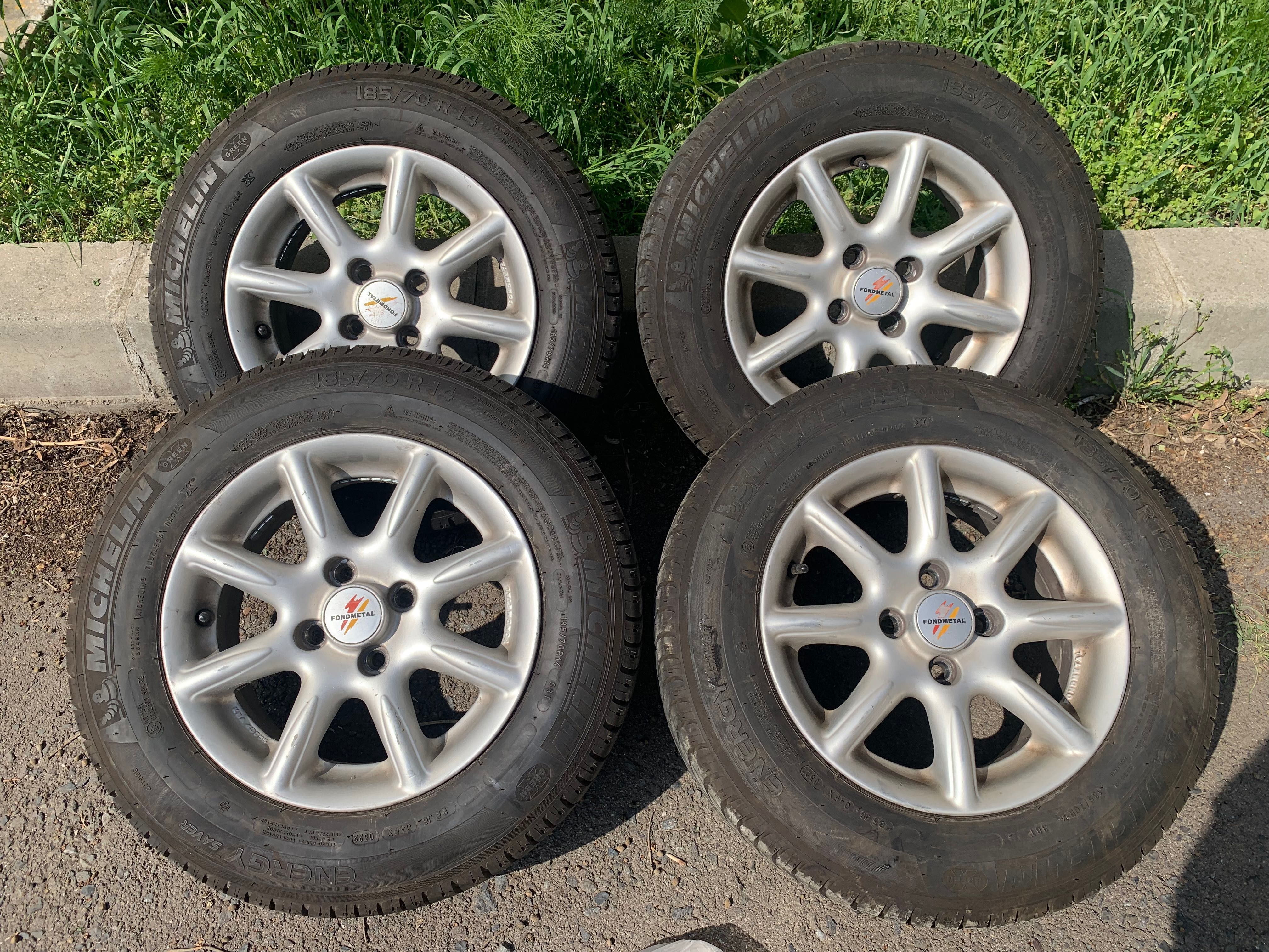 Anvelope de vară Michelin 185/70 R14 + Jante Aluminiu + Prezoane