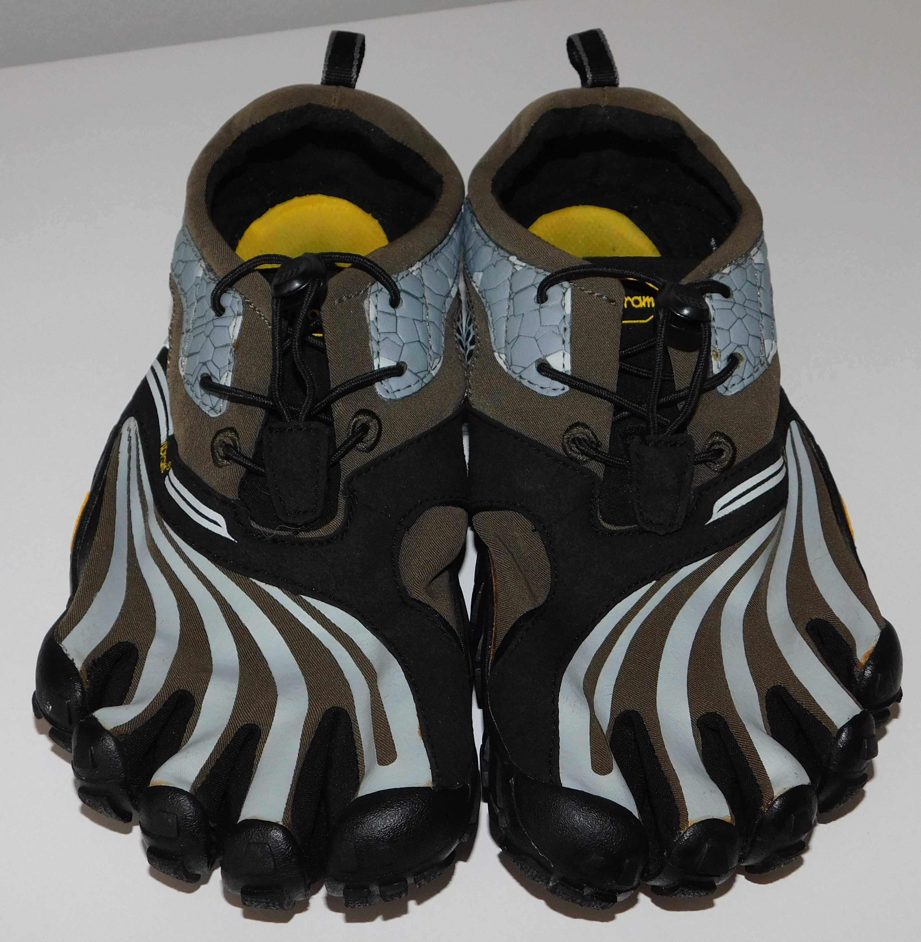 Papuci Vibram Fivefingers Spyridon marimea 41