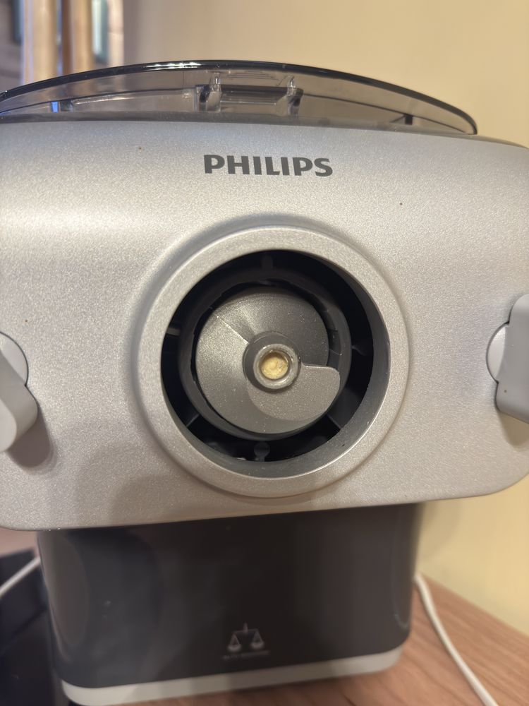 Philips машина за паста ползвана веднъж