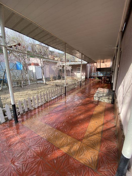 Продается дом в центре Чирчика