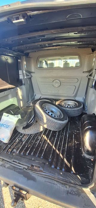 Renault trafic modelul  lung