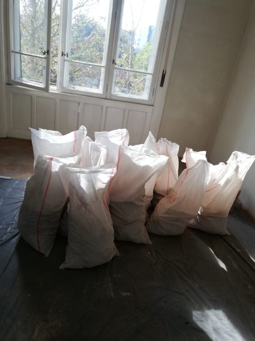 Transport moloz mobila deseu betoane pamant neg 50 lei ieftin