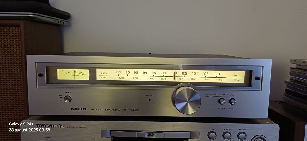 Tuner stereo Nikko NT-360