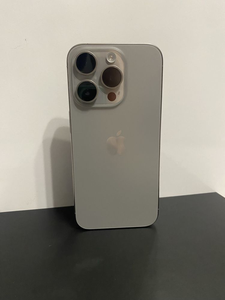 Iphone 15 pro 128GB