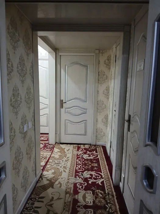 Продаётся 4-комнатная квартира в Мирабадском районе