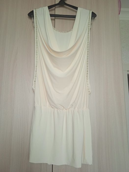 Продам платье нежное, красивое