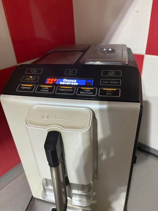 Expresor automat Bosch