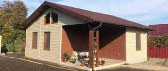 Case modulare moderne pe structura metalica, cabane tip A rustice