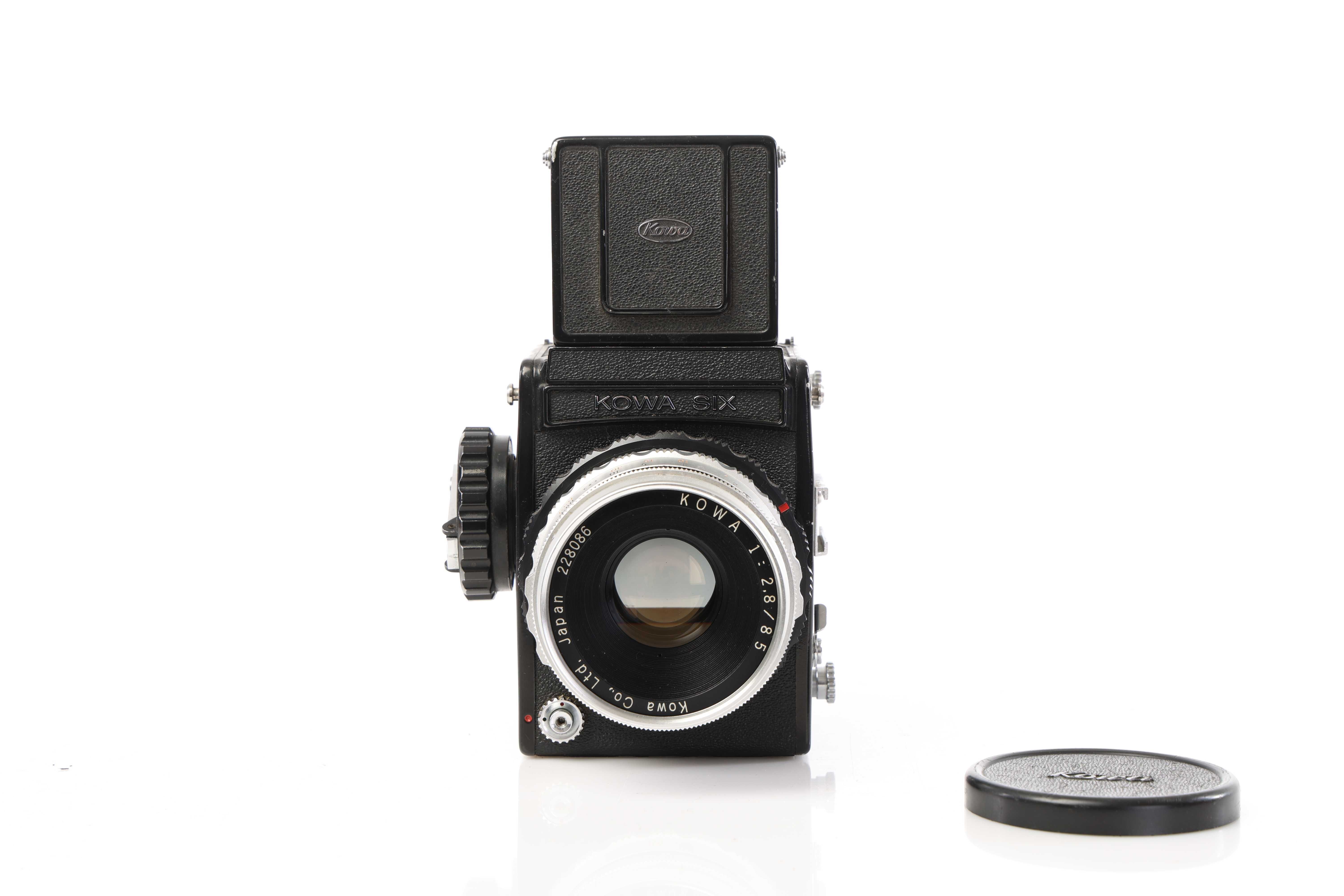 Средноформатен японски фотоапарат KOWA Six 6x6 и два обектива