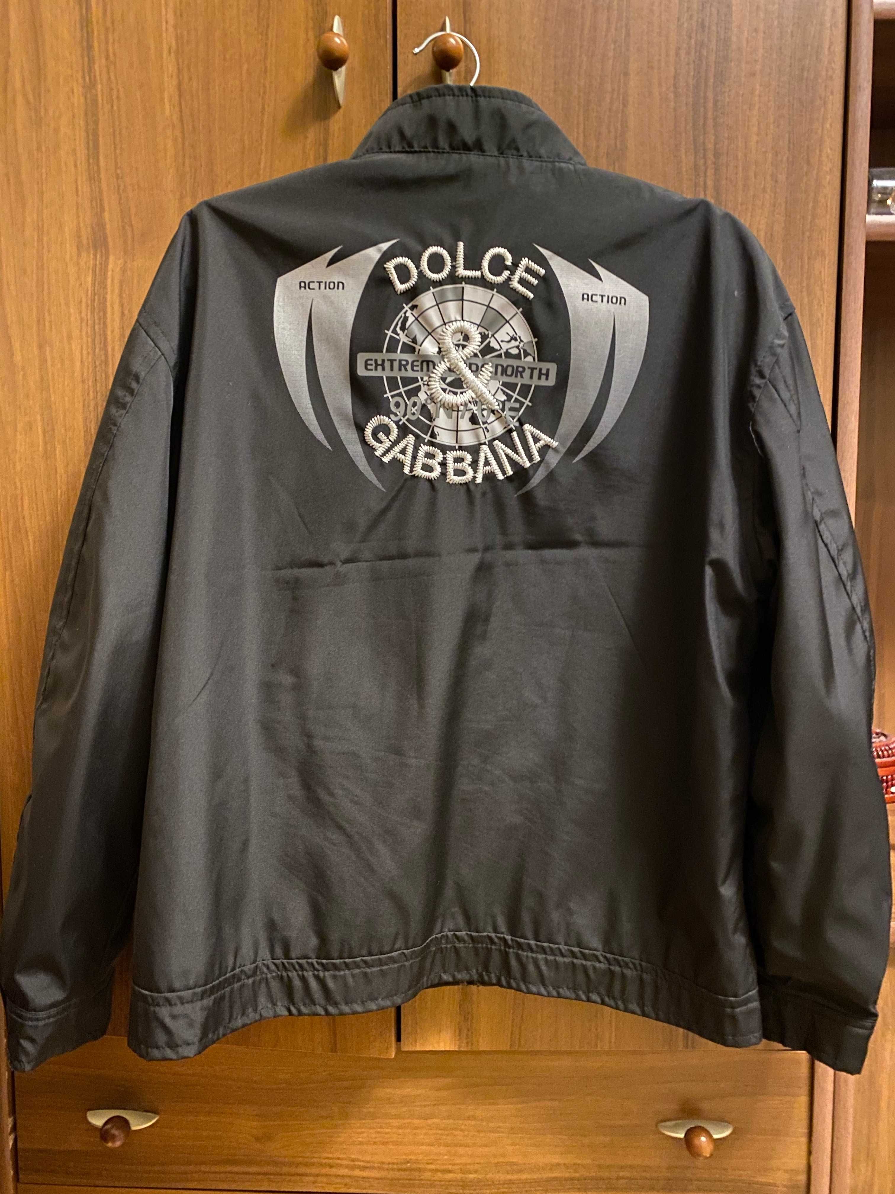 Geaca sport  cu broderie