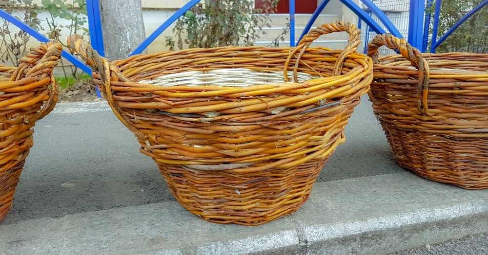 Tarna/Cos din rachita/nuiele create manual