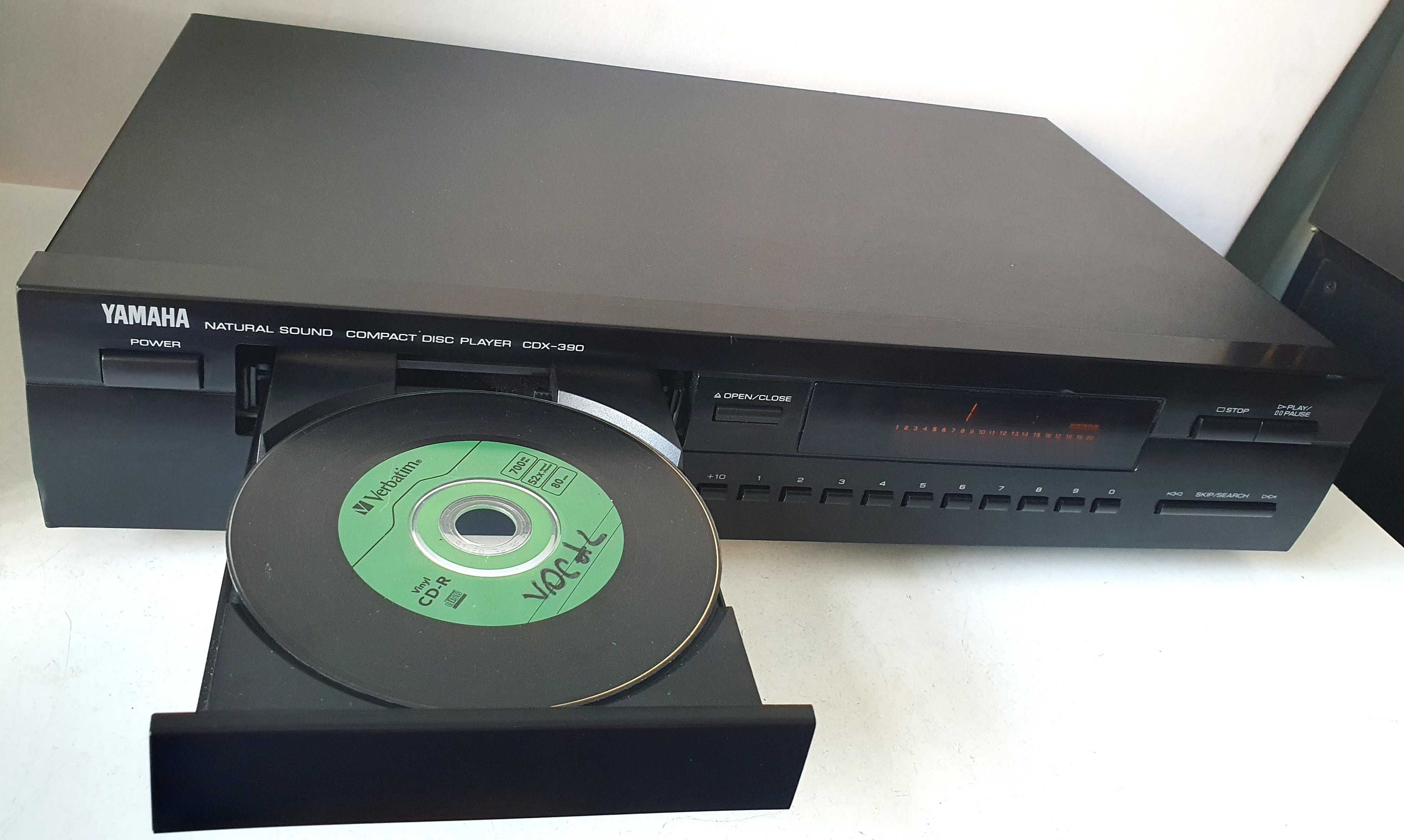 Yamaha CDX 390 player muzica CD muzica