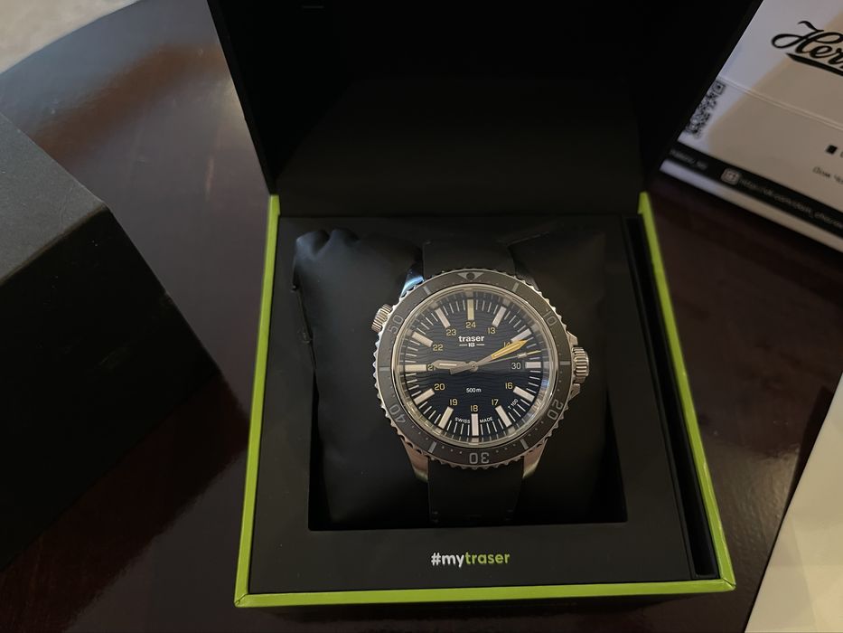Швецарские часы Traser P67 Diver T100 Blue