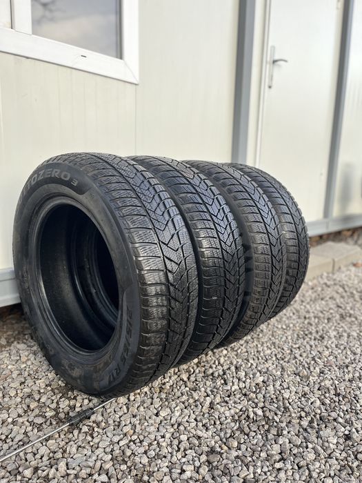 Зимни гуми Pirelli sottozero 3 215/65/17