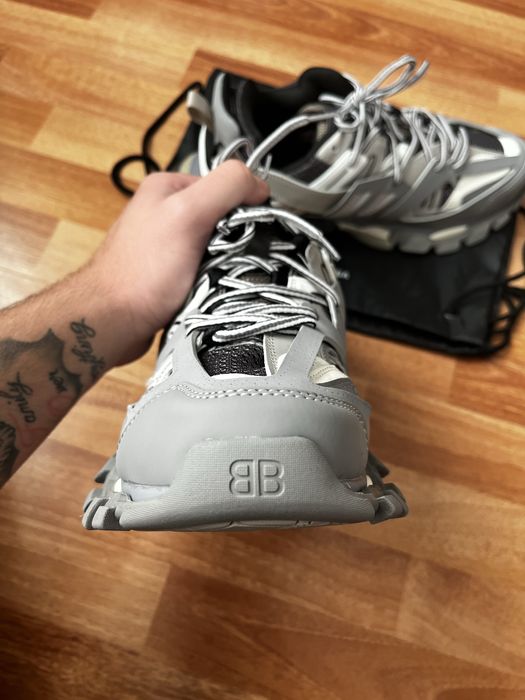 Balenciaga Track