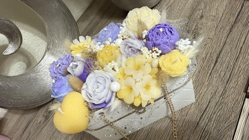 Вечен букет от ароматни свещи