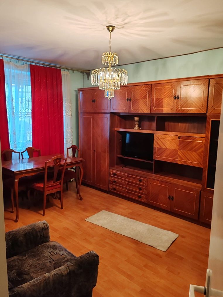 Apartament 2 camere de inchiriat