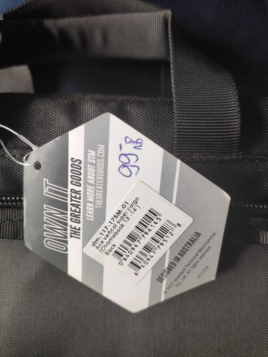 НОВА черна чанта за лаптоп 13"-14" на STM GOODS