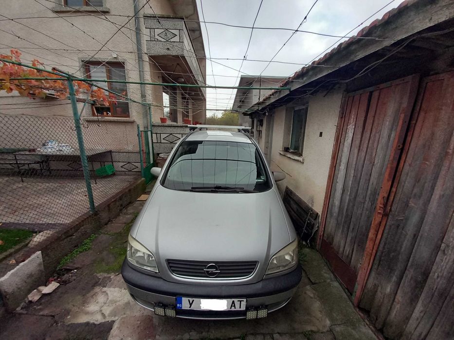 Opel Zafira 2.2 DTI
