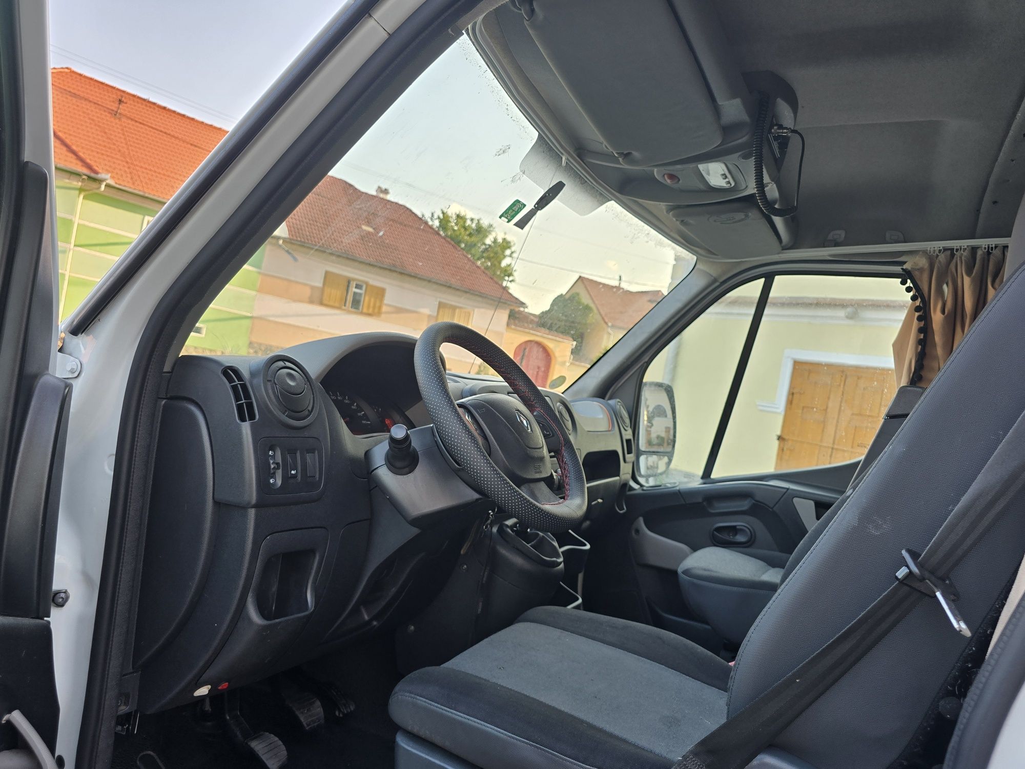 Renault master 2017,iveco daily