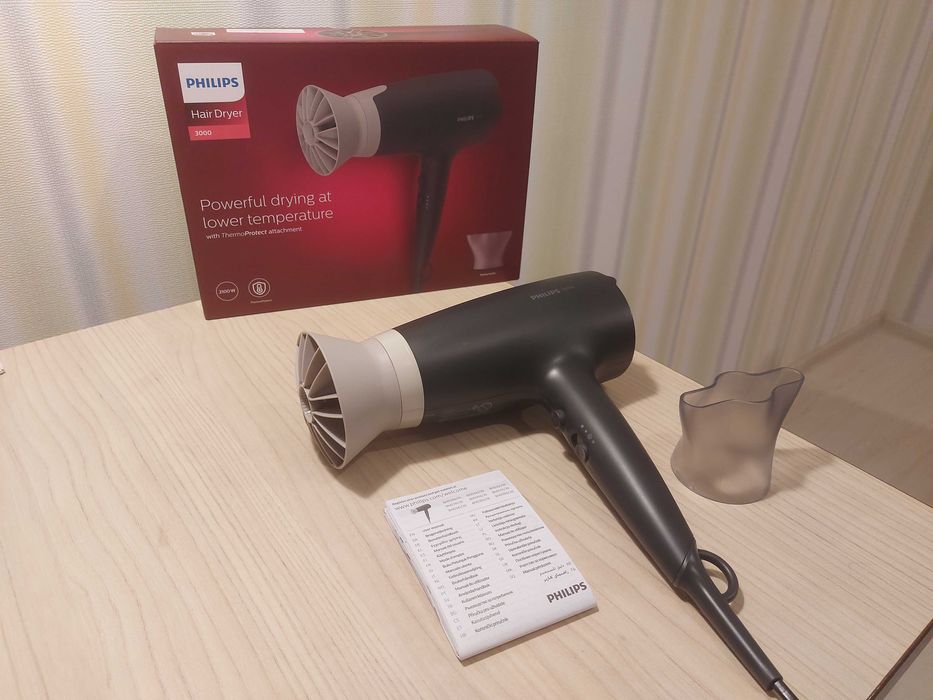 Нов Сешоар PHILIPS BHD351/10 2100W дифузер прическа коса преса маши