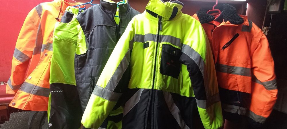 Geacă pantalon tricou