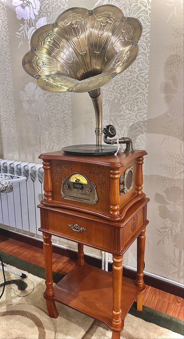 Продам новый Патифон Граммофон колонка